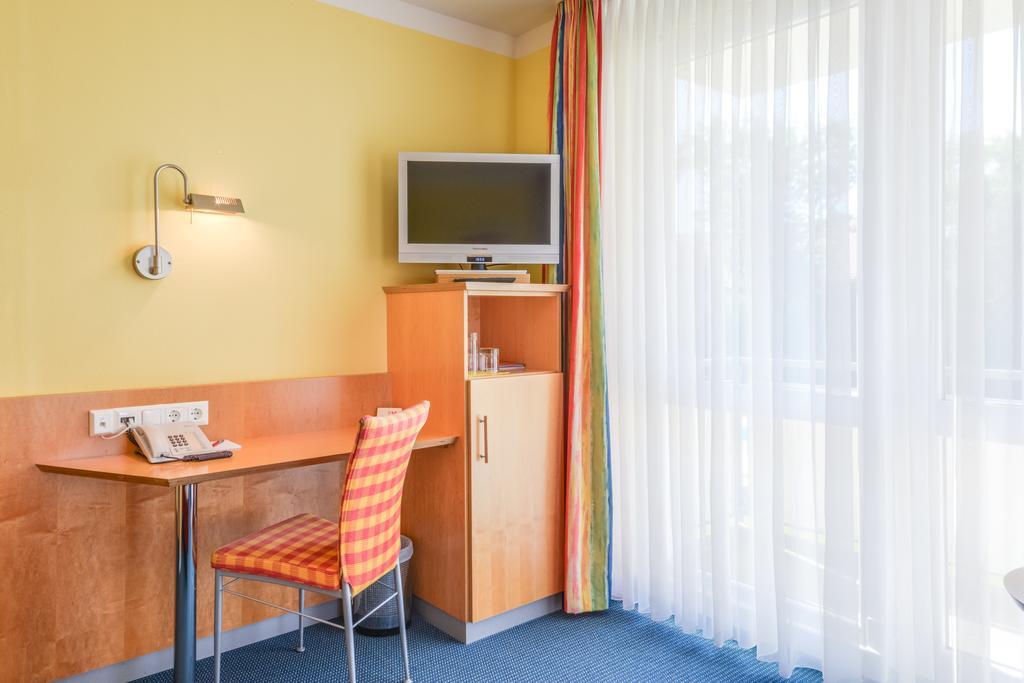 Hotel Beim Schrey Kirchheim bei Muenchen 部屋 写真