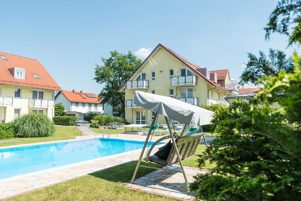 Hotel Beim Schrey Kirchheim bei Muenchen エクステリア 写真