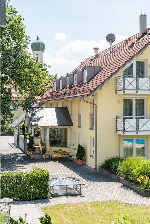 Hotel Beim Schrey Kirchheim bei Muenchen エクステリア 写真