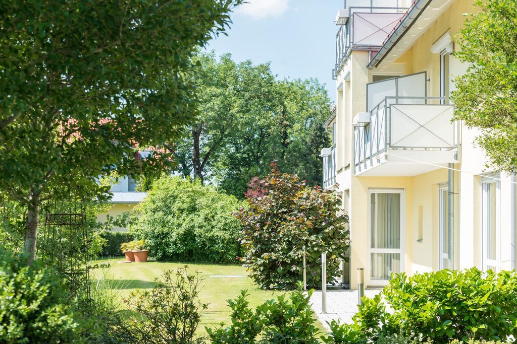 Hotel Beim Schrey Kirchheim bei Muenchen エクステリア 写真